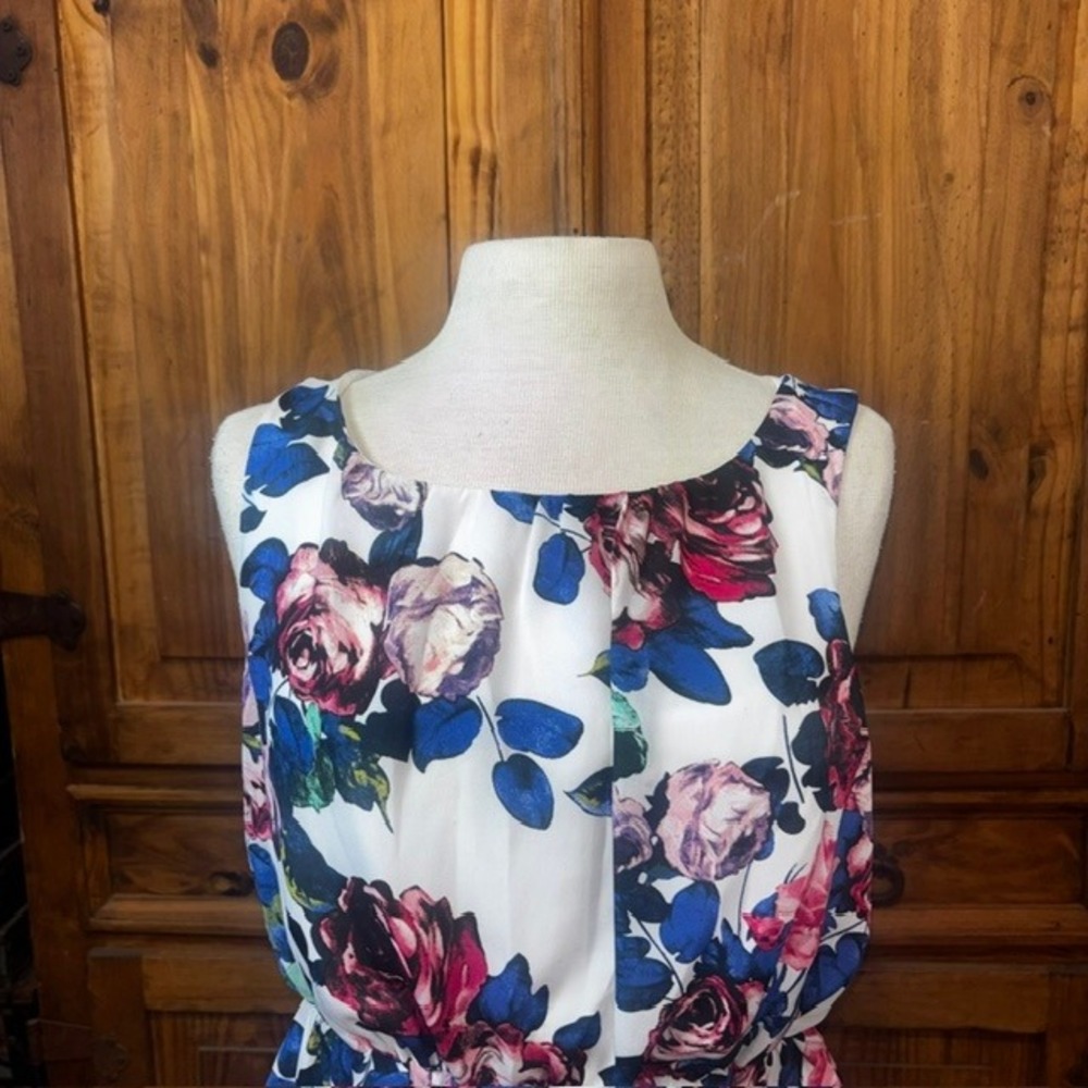Olive & Oak Floral Sleeveless Mini Dress Pink Blue White Keyhole Back Medium - Picture 3 of 7